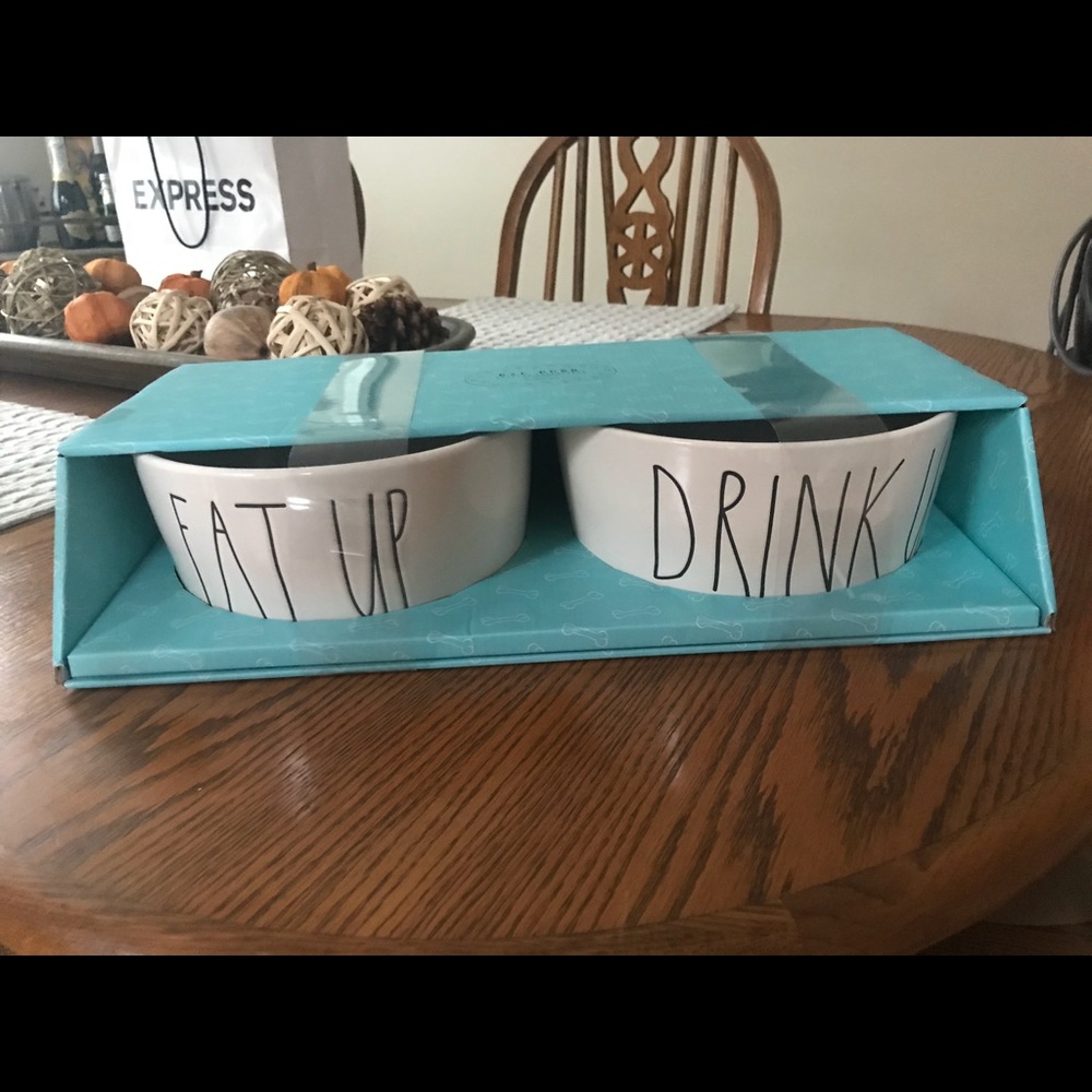 Rae Dunn set of Pet bowls 8 inch